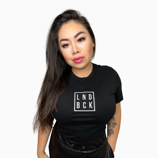 LND BCK Embroidered Tee